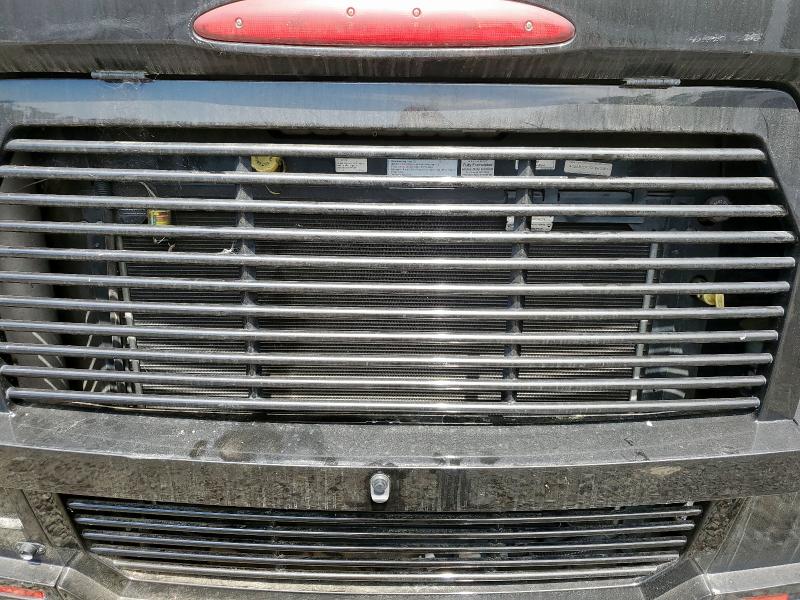 4UZAB2DT7CCBH3381 - 2012 FREIGHTLINER CHASSIS XC ორფეროვანი ფოტო 7