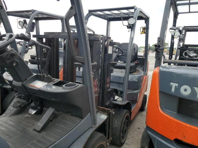 68493 - 2015 TOYOTA FORKLIFT Orange photo 2