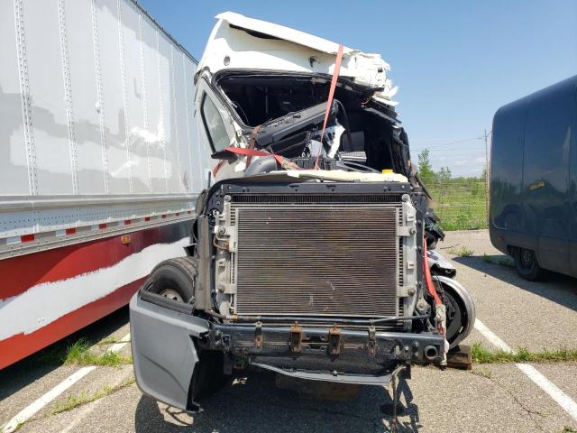 1FUJHHDR7LLLV7790 - 2020 FREIGHTLINER CASCADIA 1 WHITE photo 9