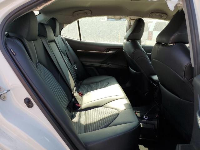 4T1G11AK2PU772256 - 2023 TOYOTA CAMRY SE NIGHT SHADE WHITE photo 10