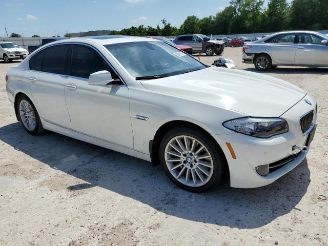 WBAFR7C56DC823369 - 2013 BMW 535 I WHITE photo 4