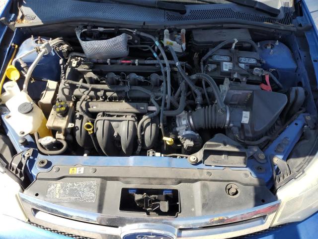 1FAHP3FN3AW270492 - 2010 FORD FOCUS SE BLUE photo 11