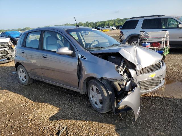 KL1TD66E29B375100 - 2009 CHEVROLET AVEO LS SILVER photo 4