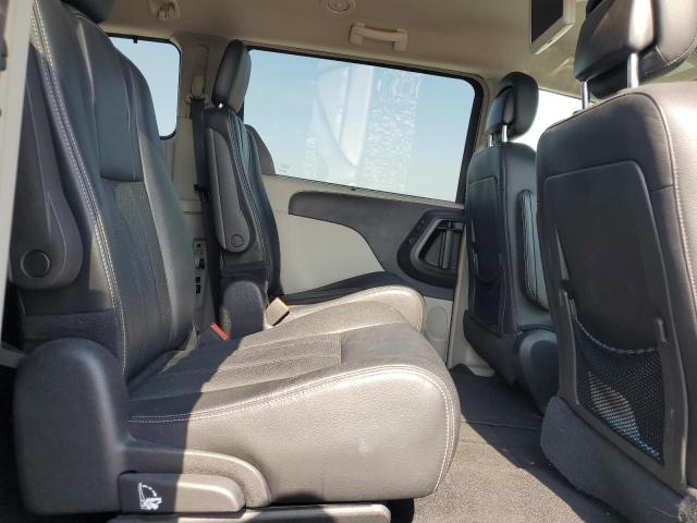 2C4RC1CG7GR240286 - 2016 CHRYSLER TOWN & COU TOURING L GRAY photo 11