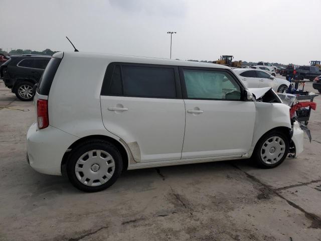 JTLZE4FE6FJ072086 - 2015 TOYOTA SCION XB თეთრი ფოტო 3