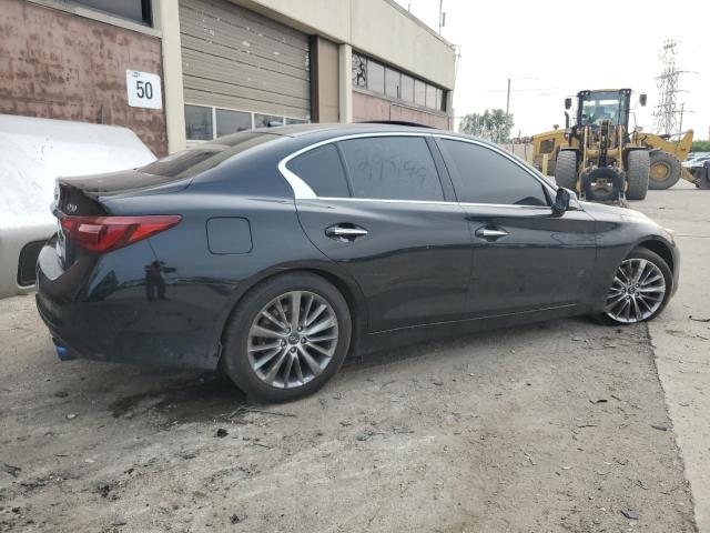 JN1EV7AP8JM352400 - 2018 INFINITI Q50 LUXE BLACK photo 3