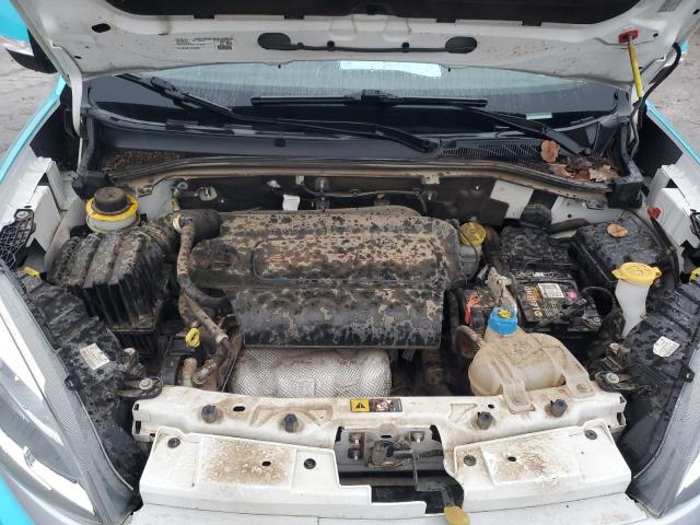 ZFBERFBT7G6B03015 - 2016 RAM PROMASTER SLT WHITE photo 12