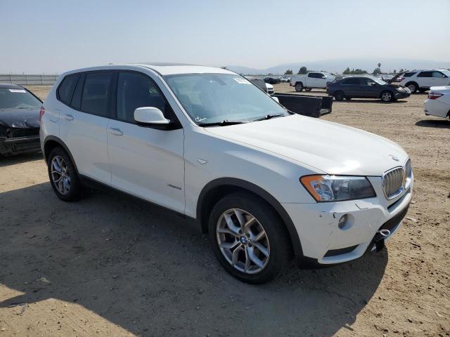 5UXWX7C57E0E75286 - 2014 BMW X3 XDRIVE35I WHITE photo 4