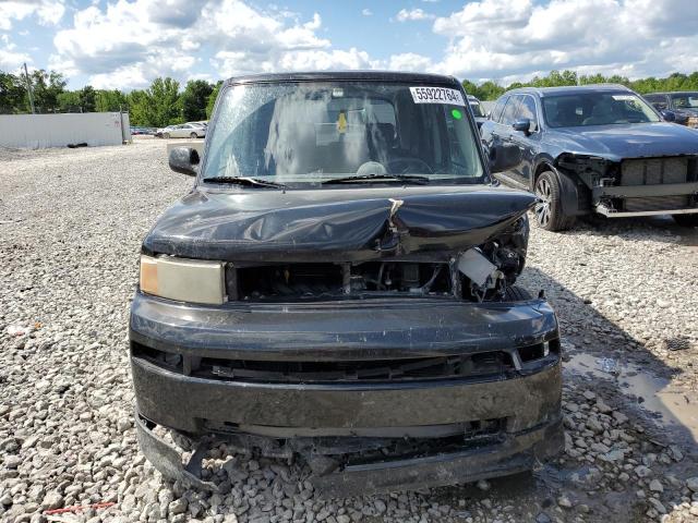 JTLKT324740156080 - 2004 TOYOTA SCION XB BLACK photo 5