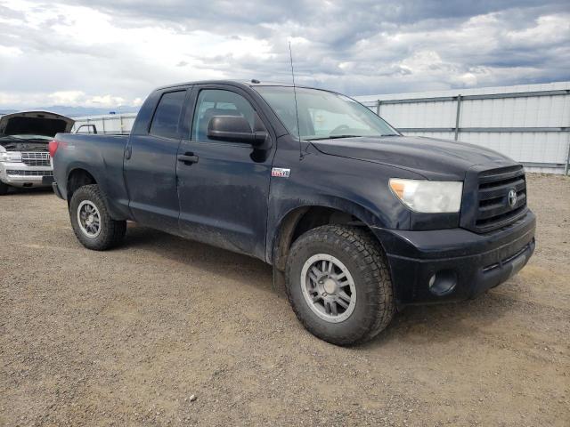 5TFUY5F12CX268809 - 2012 TOYOTA TUNDRA DOUBLE CAB SR5 BLACK photo 4