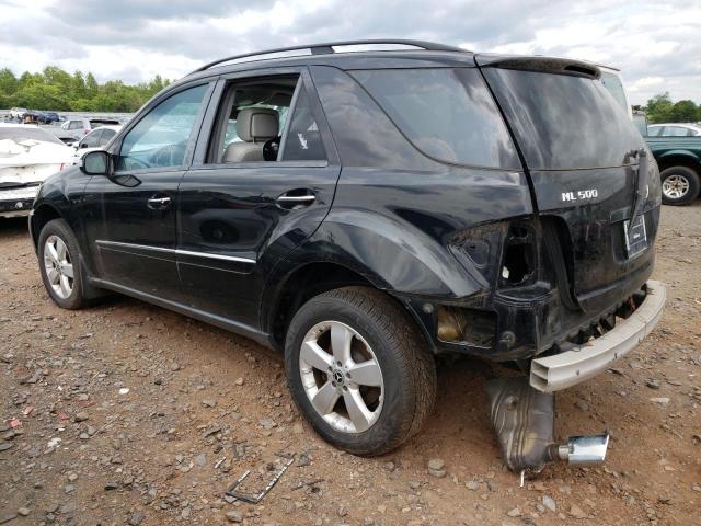 4JGBB75E56A075954 - 2006 MERCEDES-BENZ ML 500 BLACK photo 2