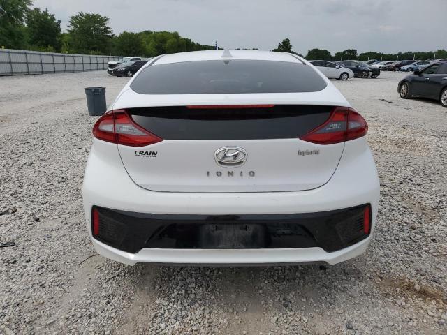 KMHC75LC5HU028579 - 2017 HYUNDAI IONIQ SEL WHITE photo 6