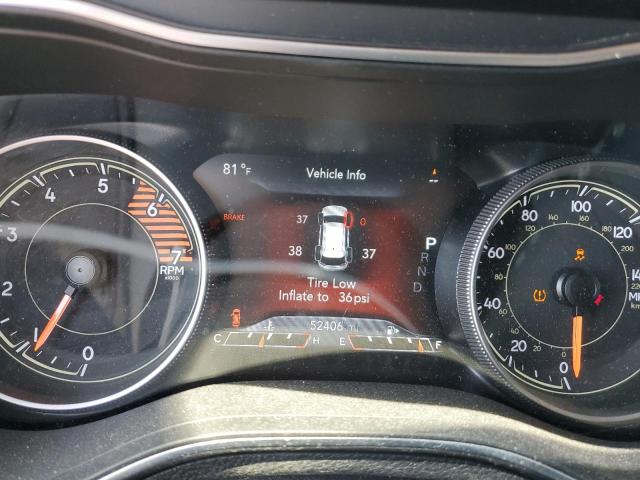 1C4PJMBN7KD133569 - 2019 JEEP CHEROKEE TRAILHAWK RED photo 9