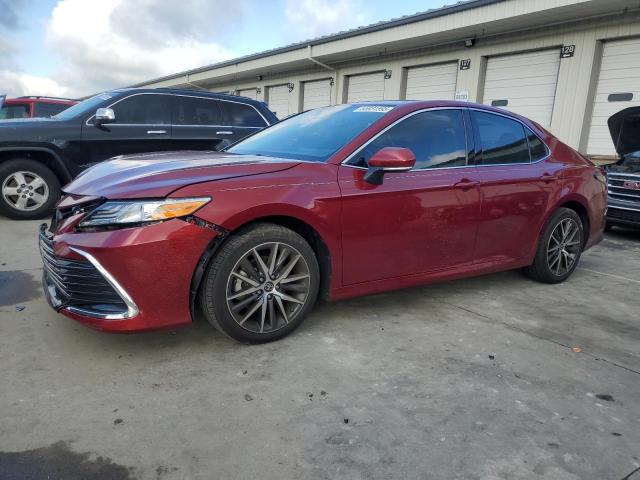 2022 TOYOTA CAMRY XLE, 