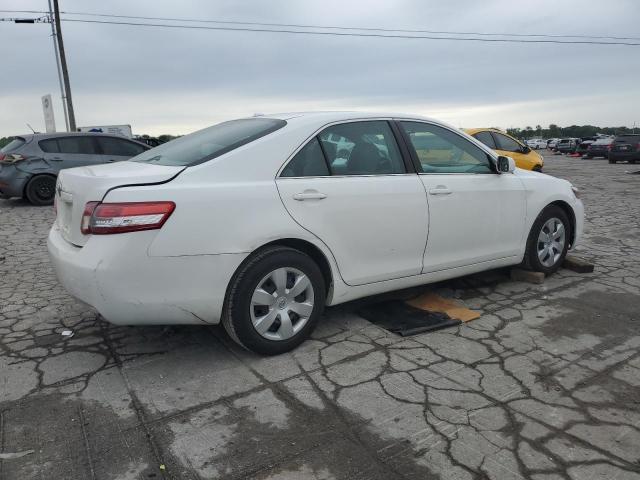 4T4BF3EK6BR217309 - 2011 TOYOTA CAMRY BASE WHITE photo 3