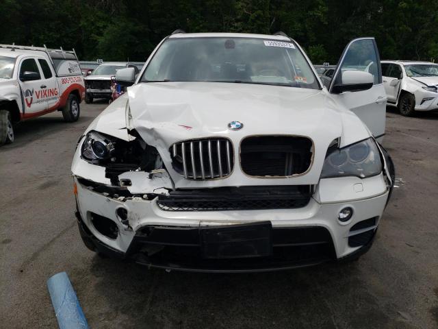 5UXZV4C52D0G57137 - 2013 BMW X5 XDRIVE35I WHITE photo 5