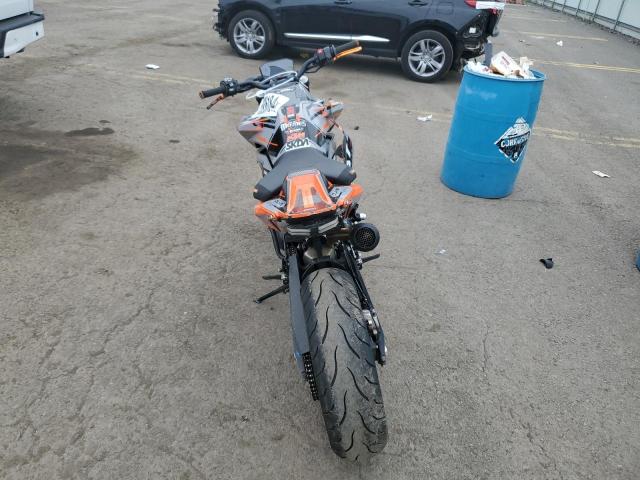 VBKTU6400KM739314 - 2019 KTM 790 DUKE BLACK photo 4