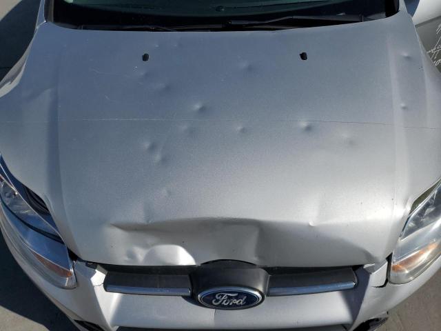 1FADP3K24DL183992 - 2013 FORD FOCUS SE SILVER photo 11