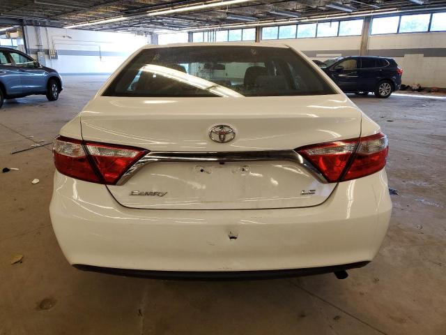 4T4BF1FK6GR558168 - 2016 TOYOTA CAMRY LE WHITE photo 6