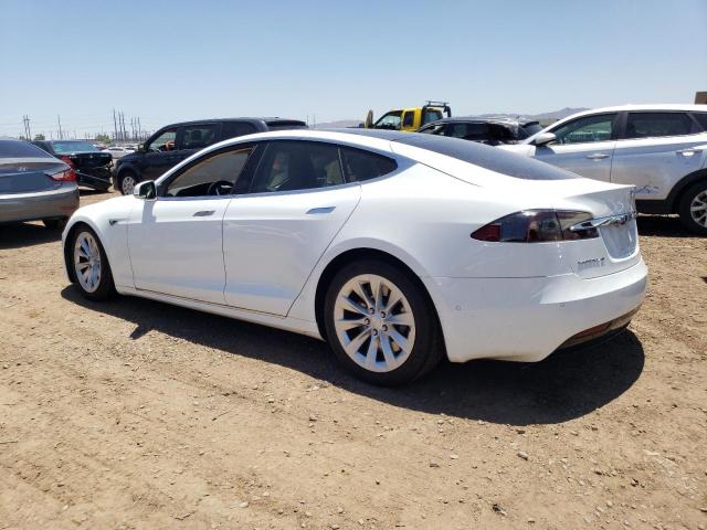 5YJSA1E23GF143963 - 2016 TESLA MODEL S WHITE photo 2