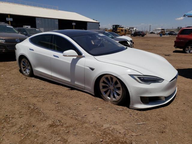 5YJSA1E23GF143963 - 2016 TESLA MODEL S Սպիտակ լուսանկար 4