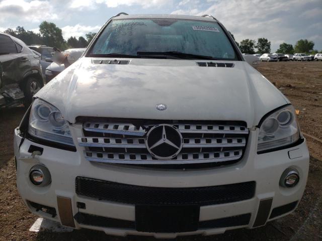 4JGBB72E88A383501 - 2008 MERCEDES-BENZ ML 550 WHITE photo 5