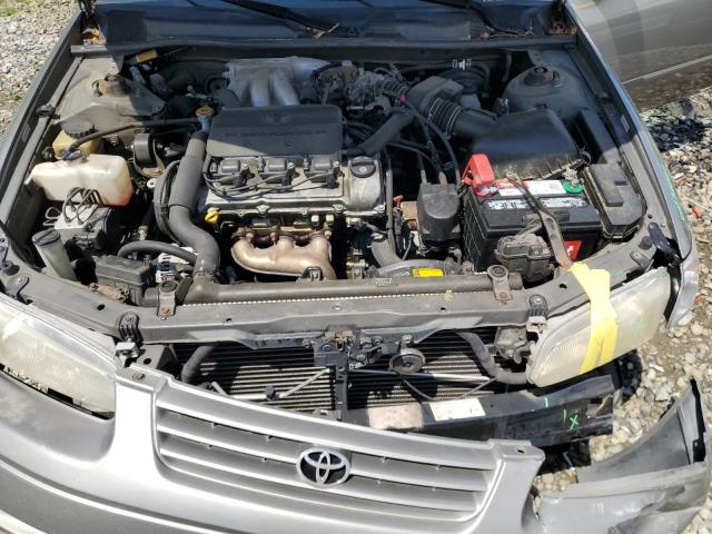 JT2BF22K3X0183737 - 1999 TOYOTA CAMRY LE GRAY photo 11