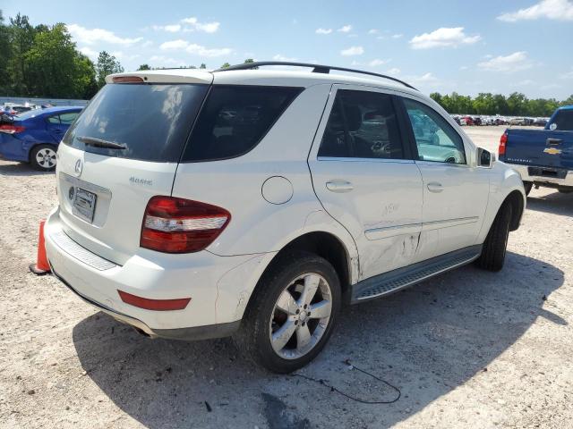 4JGBB8GB5BA747224 - 2011 MERCEDES-BENZ ML 350 4MATIC WHITE photo 3