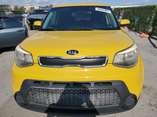 KNDJP3A50F7117640 - 2015 KIA SOUL + YELLOW photo 5