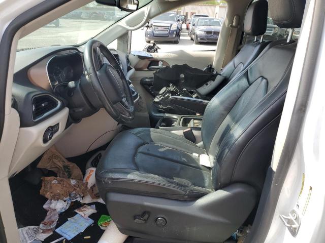 2C4RC1BG8JR210917 - 2018 CHRYSLER PACIFICA TOURING L WHITE photo 7