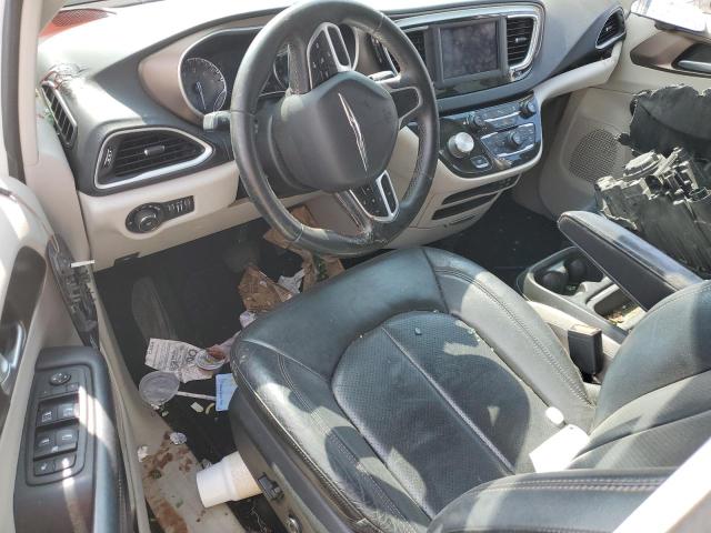 2C4RC1BG8JR210917 - 2018 CHRYSLER PACIFICA TOURING L WHITE photo 8