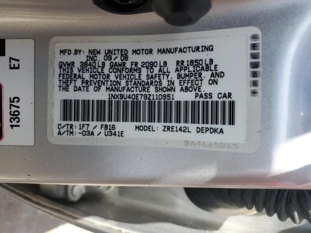 1NXBU40E79Z110951 - 2009 TOYOTA COROLLA BASE SILVER photo 13