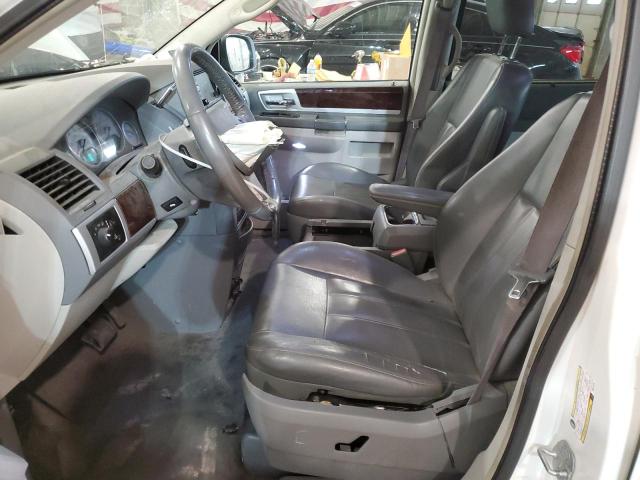 2A4RR5D19AR217478 - 2010 CHRYSLER TOWN & COU TOURING WHITE photo 7