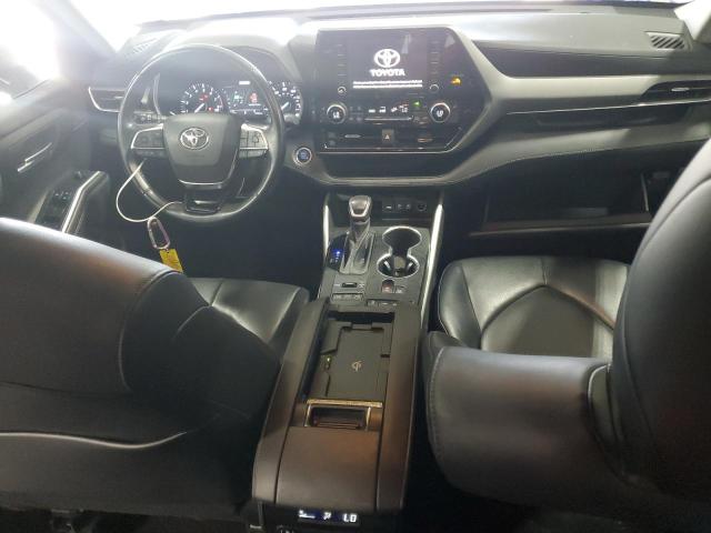 5TDHZRBH2MS541196 - 2021 TOYOTA HIGHLANDER XLE Gümüş foto 8