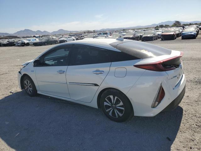 JTDKARFPXJ3069678 - 2018 TOYOTA PRIUS PRIM WHITE photo 2