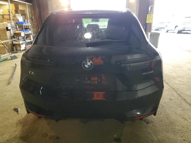 WB523CF09RCR98410 - 2024 BMW IX XDRIVE50 BLACK photo 6