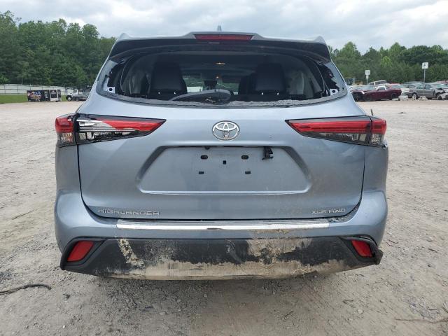 5TDGZRBH6MS057642 - 2021 TOYOTA HIGHLANDER XLE أزرق صورة 6