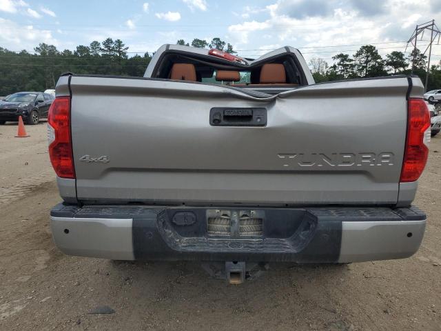 5TFAW5F15EX339254 - 2014 TOYOTA TUNDRA CREWMAX PLATINUM 银色 照片 6