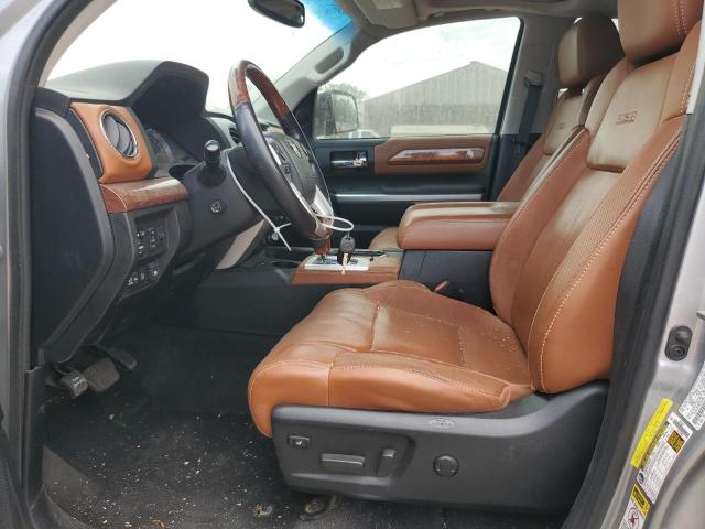 5TFAW5F15EX339254 - 2014 TOYOTA TUNDRA CREWMAX PLATINUM 银色 照片 7