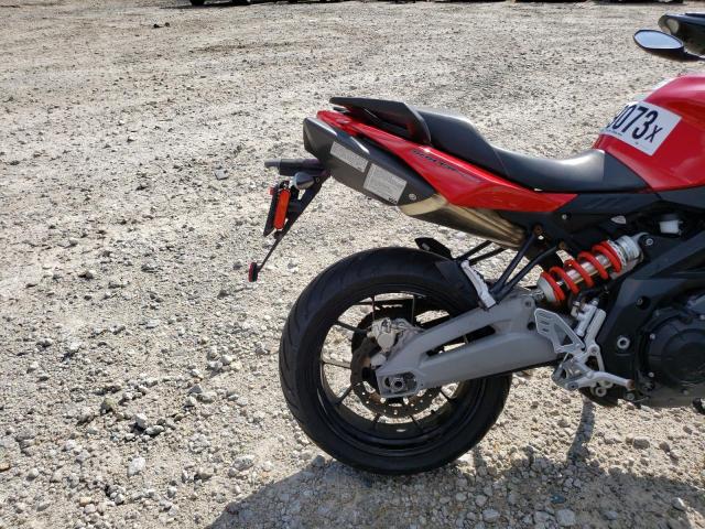 ZD4RAC017GS001504 - 2016 APRILIA SHIVER 750 RED photo 6