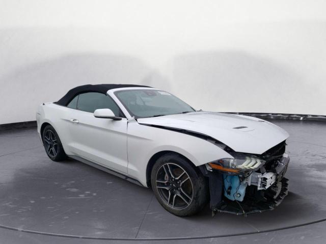 1FATP8UH6N5119761 - 2022 FORD MUSTANG WHITE photo 4