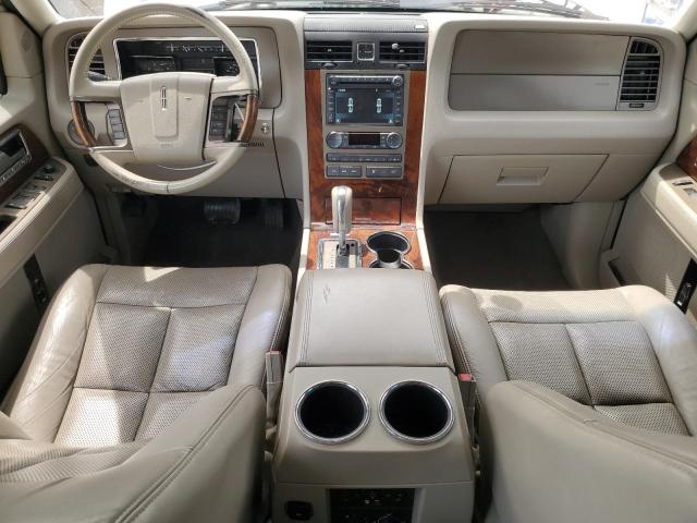 5LMJJ2H50DEL06355 - 2013 LINCOLN NAVIGATOR WHITE photo 8