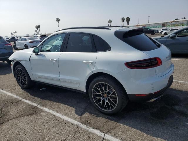 WP1AA2A5XJLB21950 - 2018 PORSCHE MACAN WHITE photo 2