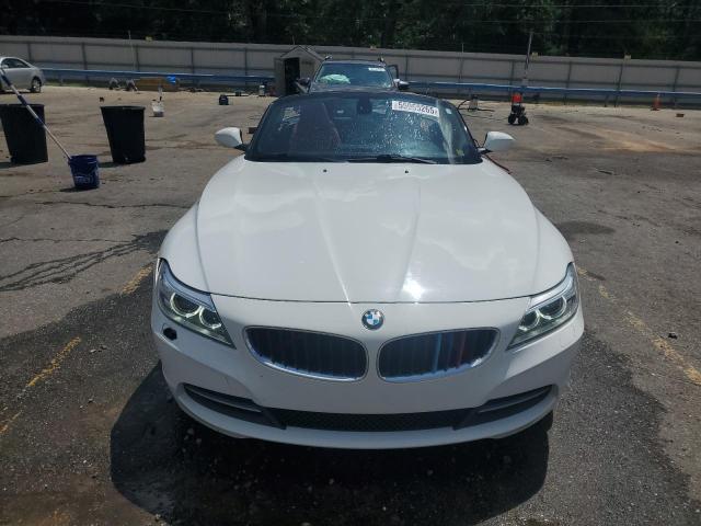 WBALL5C59G5A21046 - 2016 BMW Z4 SDRIVE28I WHITE photo 5