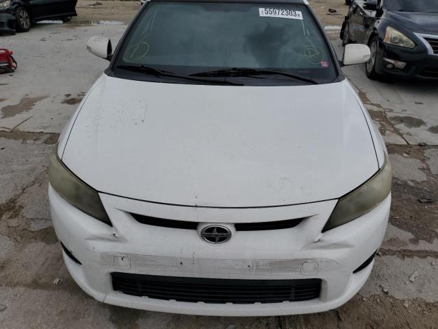 JTKJF5C78D3058945 - 2013 TOYOTA SCION TC 白色 照片 11