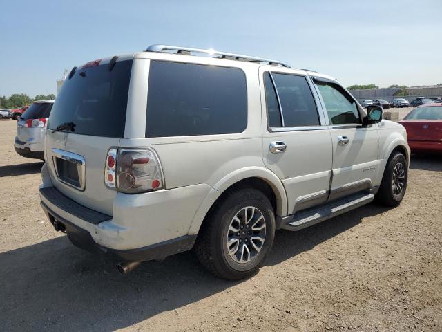 5LMFU27R84LJ36050 - 2004 LINCOLN NAVIGATOR CREAM photo 3