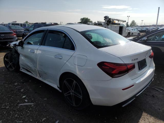 WDD3G4FB5KW000722 - 2019 MERCEDES-BENZ A 220 4MATIC WHITE photo 2