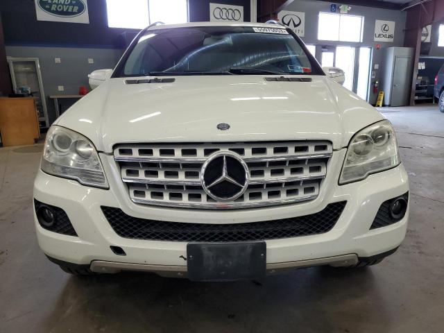 4JGBB8GB8AA597012 - 2010 MERCEDES-BENZ ML 350 4MATIC WHITE photo 5