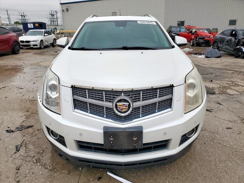3GYFNBEY0AS557873 - 2010 CADILLAC SRX PERFORMANCE COLLECTION Белый фото 5