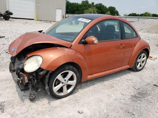 3VWPW3AG1AM019758 - 2010 VOLKSWAGEN NEW BEETLE ORANGE photo 1